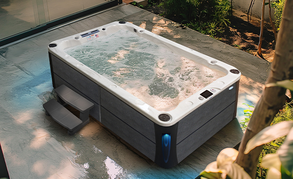 Deck Series Doral hot tubs for sale